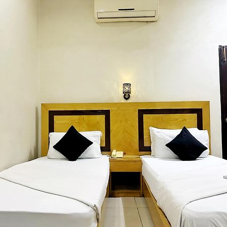 The Grand Hotel Multan Extérieur photo