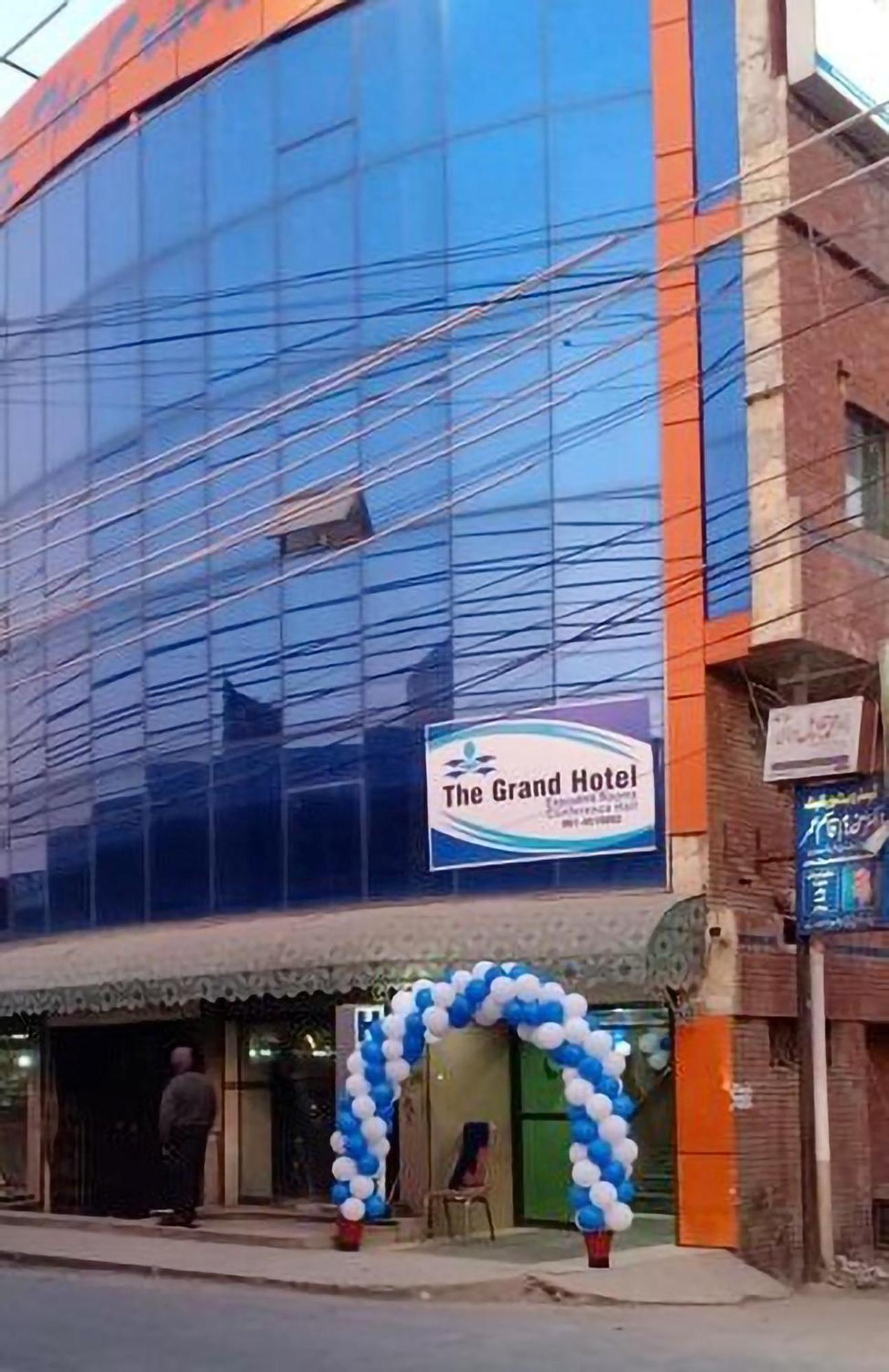 The Grand Hotel Multan Extérieur photo