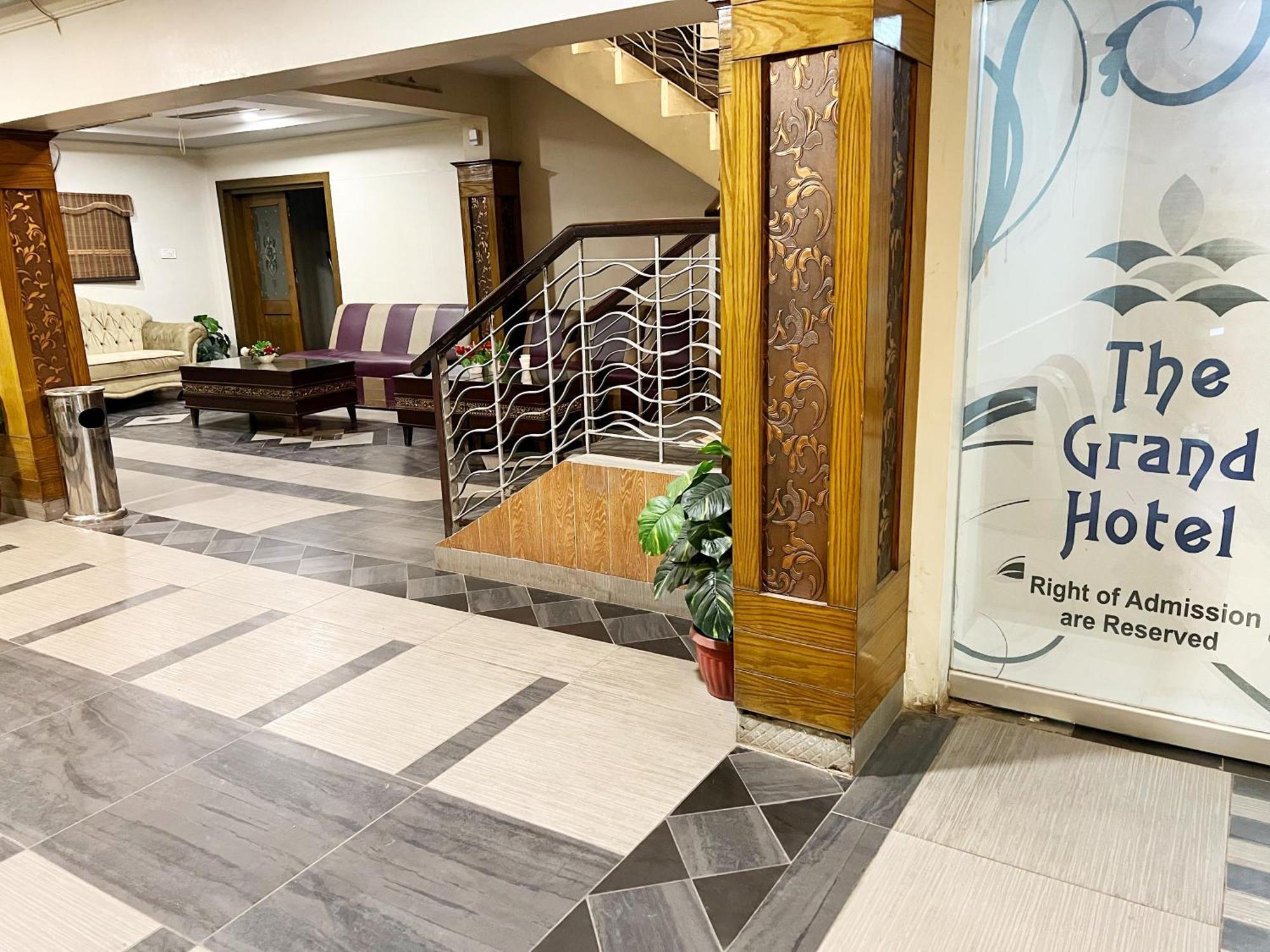 The Grand Hotel Multan Extérieur photo